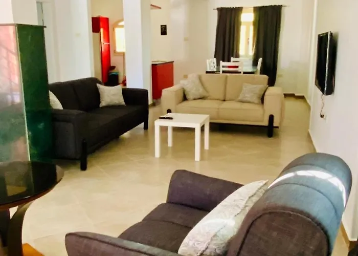 فيلة 5 In Magawish