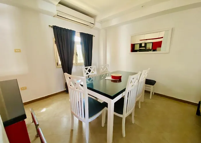فيلة 5 In Magawish الغردقة